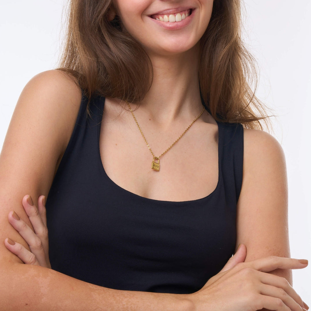 Collana con ciondolo personalizzata