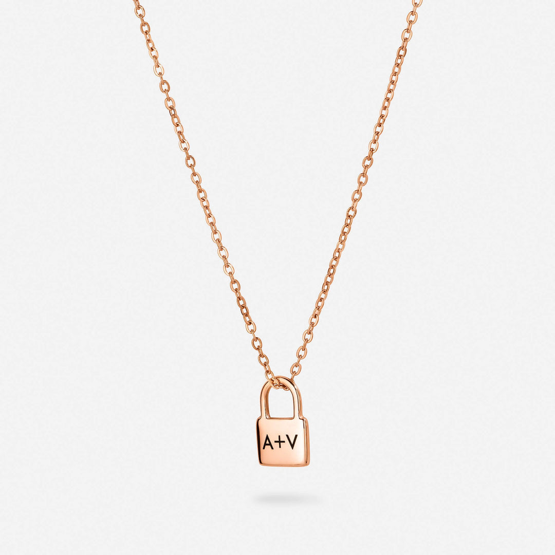 Collana con ciondolo personalizzata